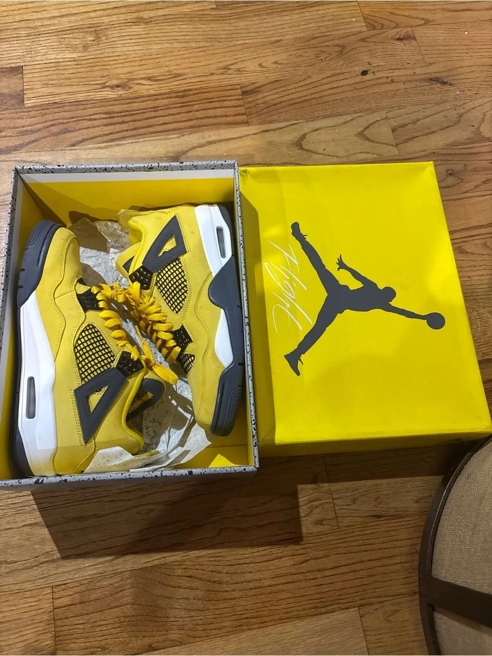 Nike Air Jordan Retro 4 PS Size 9.5 Lightning Yellow